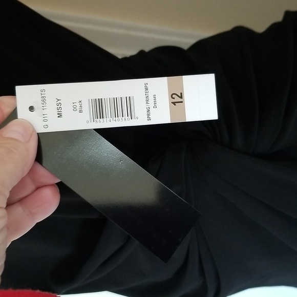 Figure flattering LBD - Picture 7 of 12